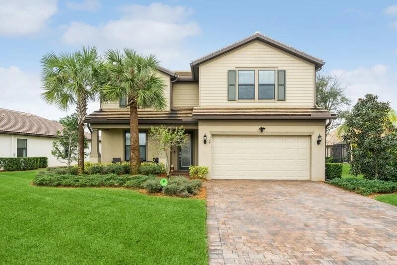 Unit for sale at 124 SE Courances Drive, Port St Lucie, FL 34984