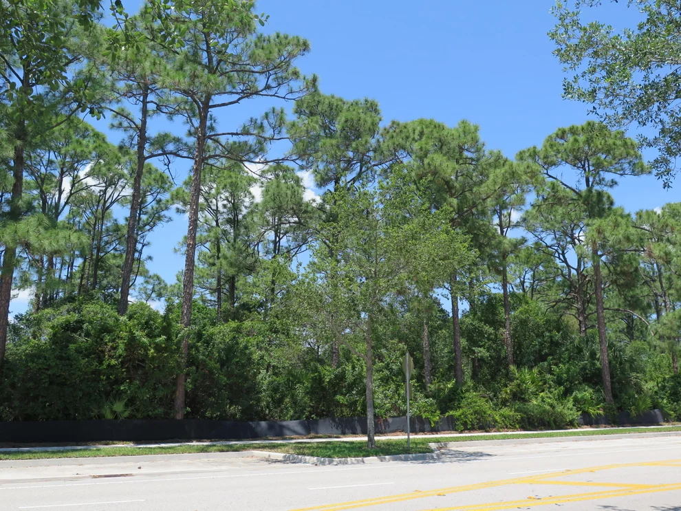 Unit for sale at 2594 Greenway Drive, Jupiter, FL 33458