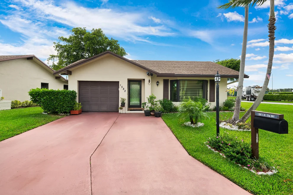 Unit for sale at 1582 SW 22nd Way, Deerfield Beach, FL 33442