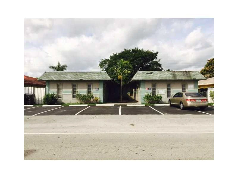 Unit for sale at 4041 NW 30th Terrace, Lauderdale Lakes, FL 33309