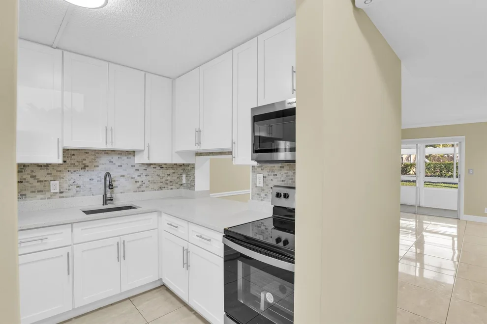 Unit for sale at 2647 N Garden 104 Drive, Lake Worth, FL 33461