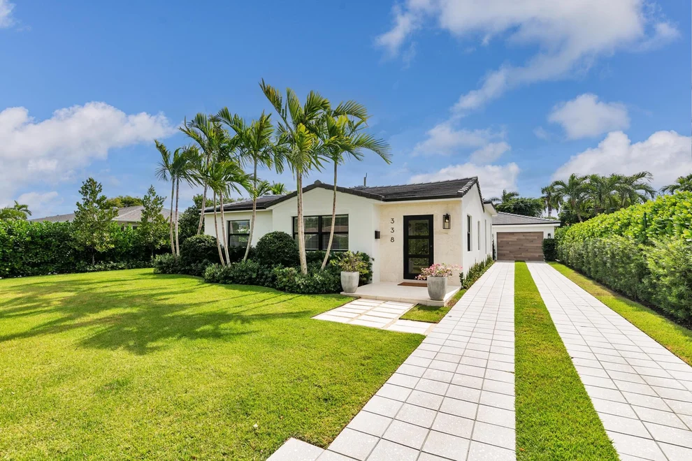 Unit for sale at 338 Alhambra Place, West Palm Beach, FL 33405
