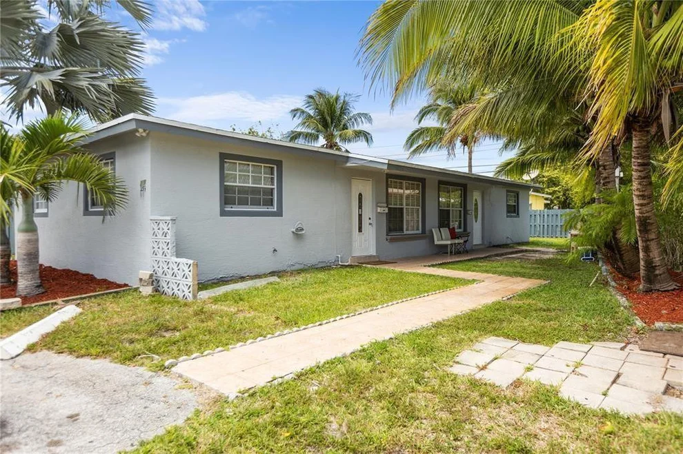 Unit for sale at 251 NE 40th Court, Oakland Park, FL 33334