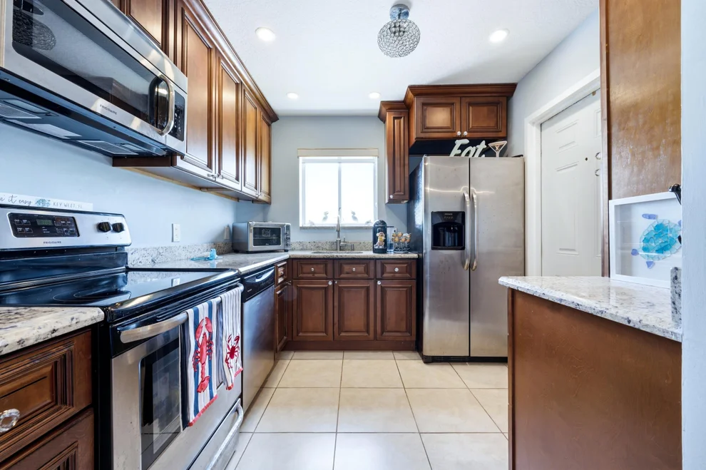 Unit for sale at 200 Waterway Drive S, Lantana, FL 33462