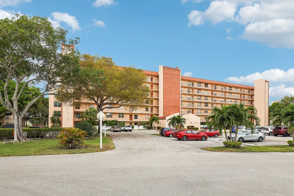 Unit for sale at 14575 Bonaire Boulevard, Delray Beach, FL 33446