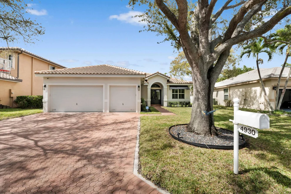 Unit for sale at 4930 115th Way, Coral Springs, FL 33076
