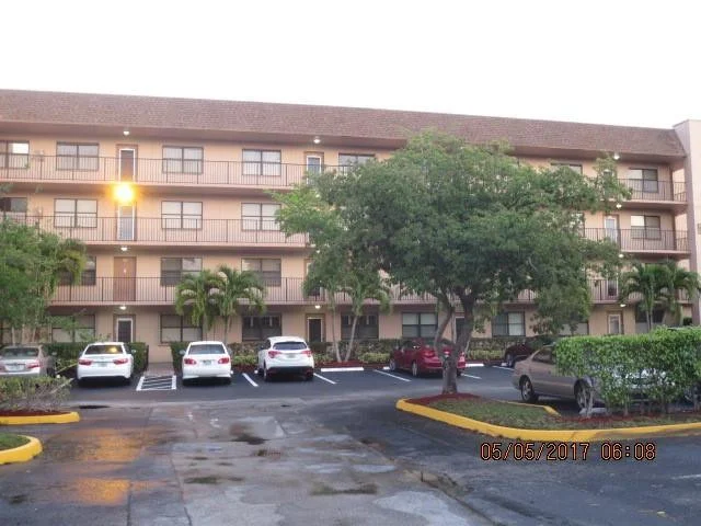 Unit for sale at 2981 N Nob Hill Road, Sunrise, FL 33322