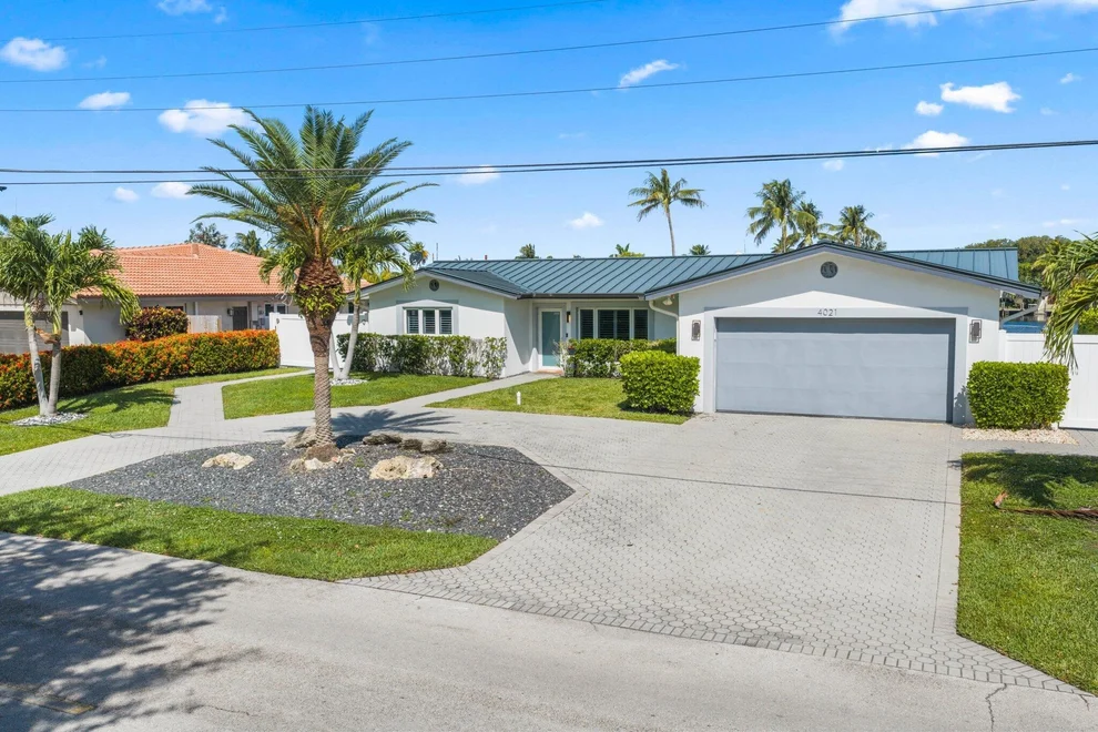 Unit for sale at 4021 NE 27th Terrace, Lighthouse Point, FL 33064