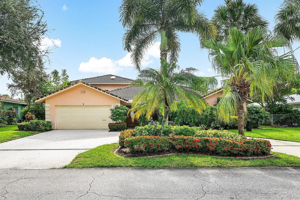 Unit for sale at 440 NW 11th Avenue, Boca Raton, FL 33486