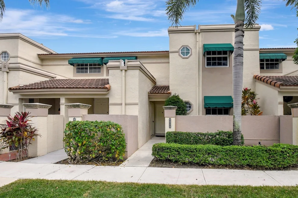Unit for sale at 6510 Via Regina, Boca Raton, FL 33433