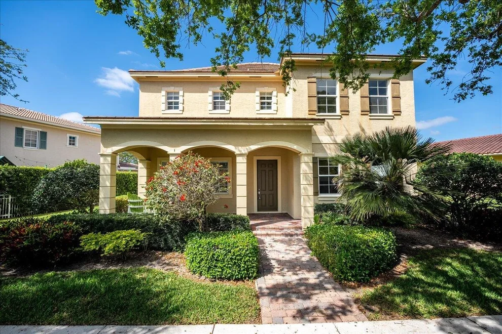Unit for sale at 128 Glencullen Circle, Jupiter, FL 33458