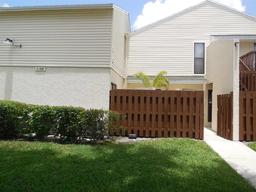 Unit for sale at 639 Executive Center Drive, West Palm Beach, FL 33401