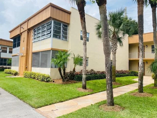 Unit for sale at 448 Normandy J Lane, Delray Beach, FL 33484