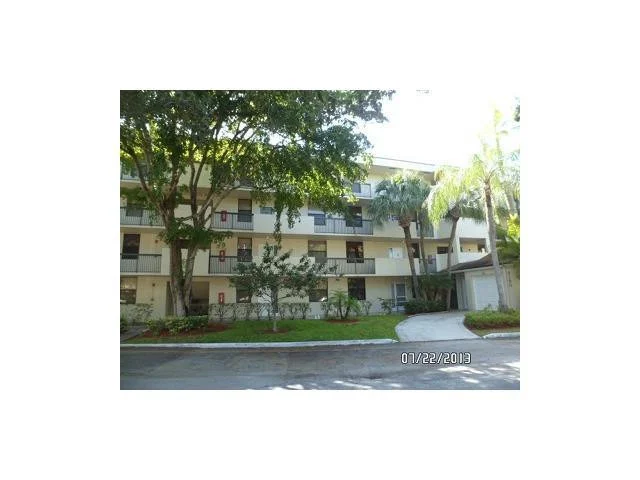 Unit for sale at 3150 NW 42nd Avenue, Coconut Creek, FL 33066