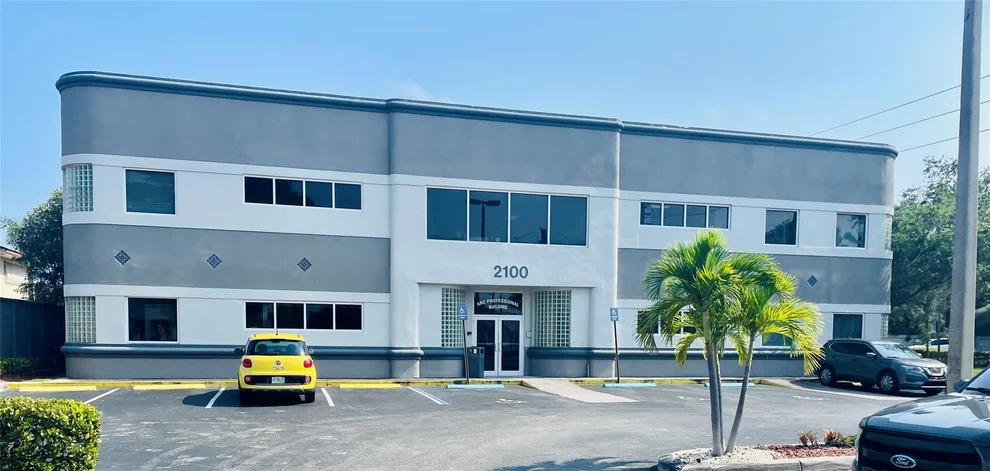 Unit for sale at 2100 NE 36th Street, Lighthouse Point, FL 33064