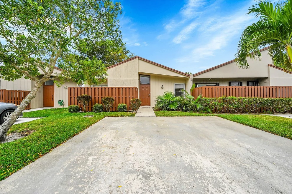 Unit for sale at 22306 Timberly Drive, Boca Raton, FL 33428