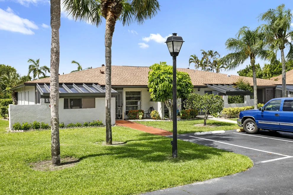 Unit for sale at 5728 Phoenix Palm Court, Delray Beach, FL 33484