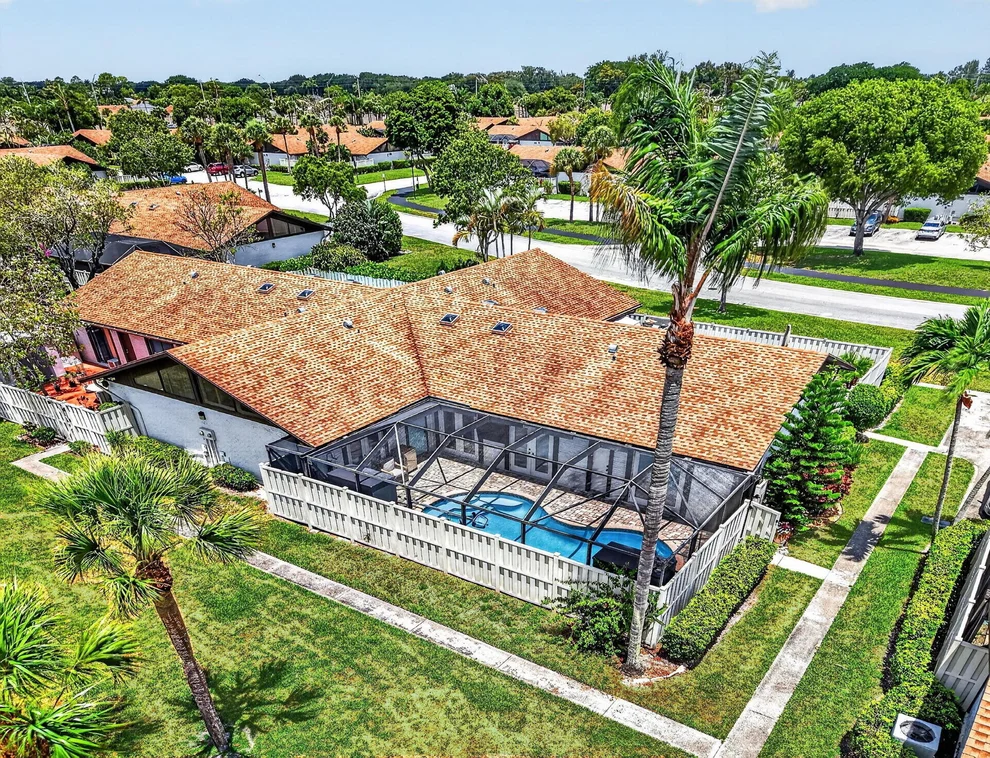 Unit for sale at 9842 Boca Gardens Trail, Boca Raton, FL 33496