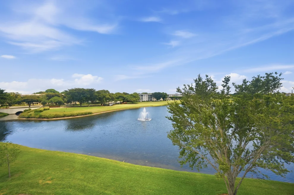 Unit for sale at 3204 Portofino Point, Coconut Creek, FL 33066