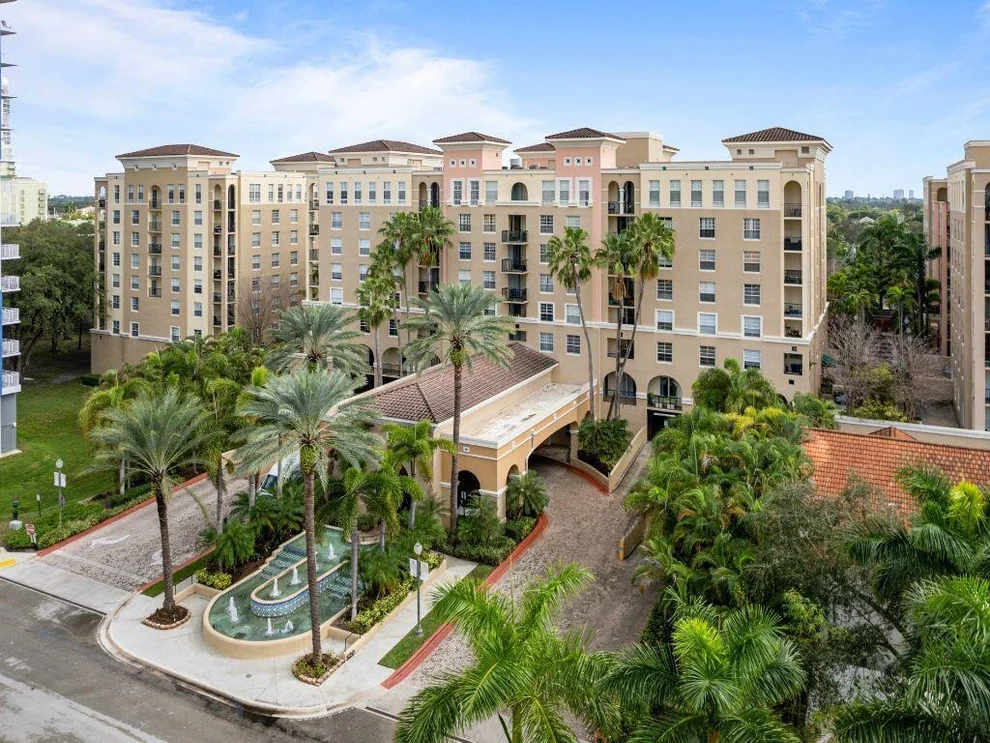 Unit for sale at 520 SE 5th Avenue, Fort Lauderdale, FL 33301