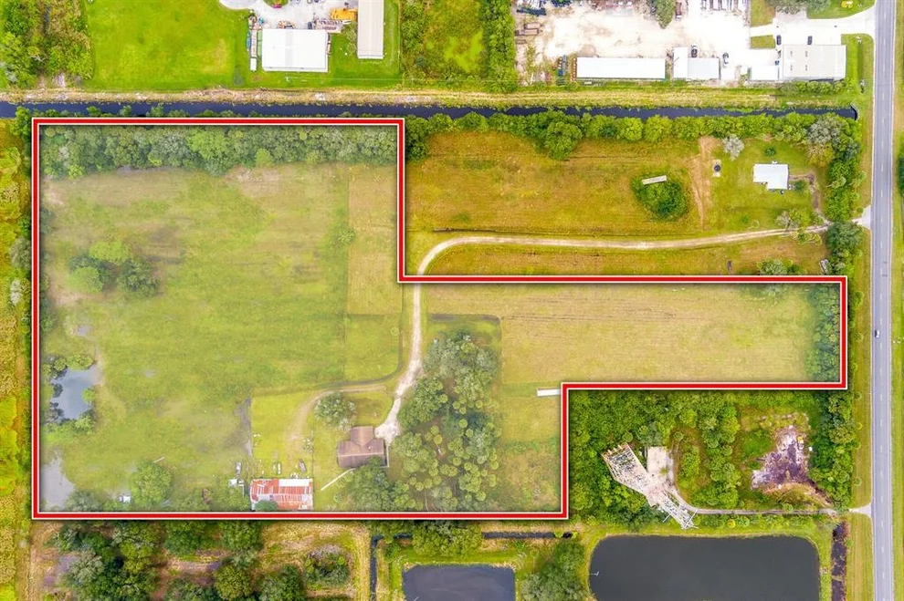 Unit for sale at 16200 Orange Avenue, Fort Pierce, FL 34945