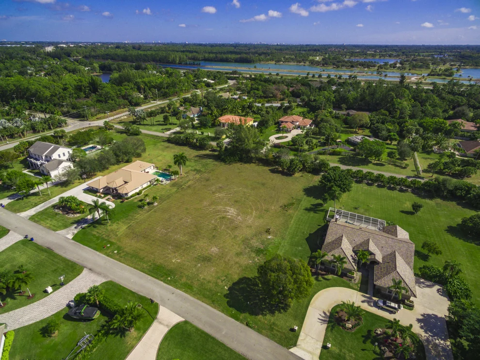 Unit for sale at 8560 Wendy Lane E, West Palm Beach, FL 33411