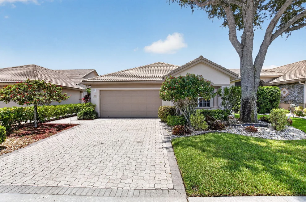 Unit for sale at 8908 Shoal Creek Lane, Boynton Beach, FL 33472