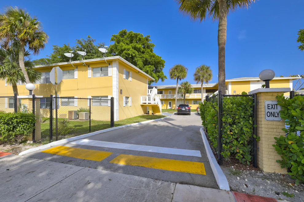Unit for sale at 410 SE 2nd Avenue, Deerfield Beach, FL 33441