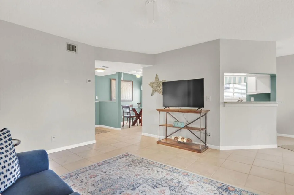 Unit for sale at 6531 Chasewood Drive, Jupiter, FL 33458