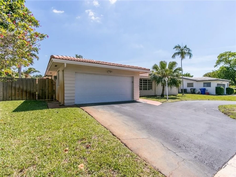 Unit for sale at 3531 N 33rd Terrace, Hollywood, FL 33021