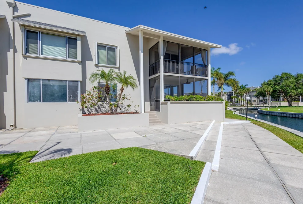 Unit for sale at 11811 Avenue Of The Pga, Palm Beach Gardens, FL 33418