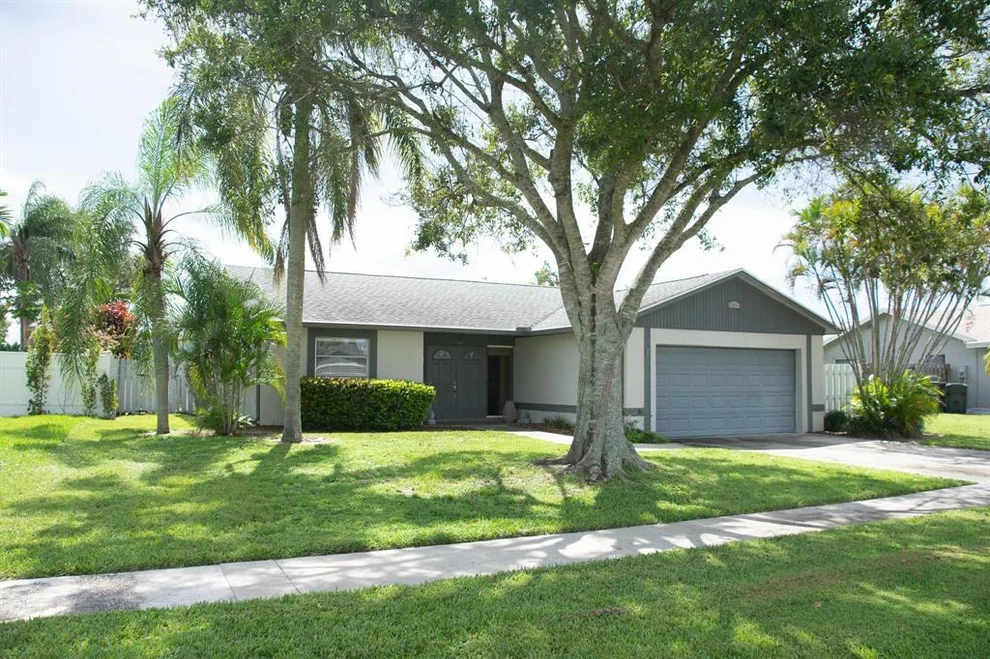 Unit for sale at 1361 Pinetta Circle, Wellington, FL 33414