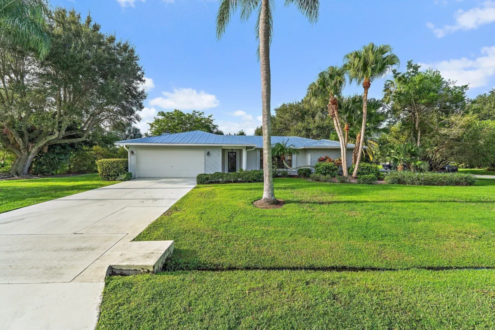Unit for sale at 2042 SE Pyramid Road, Port St Lucie, FL 34952