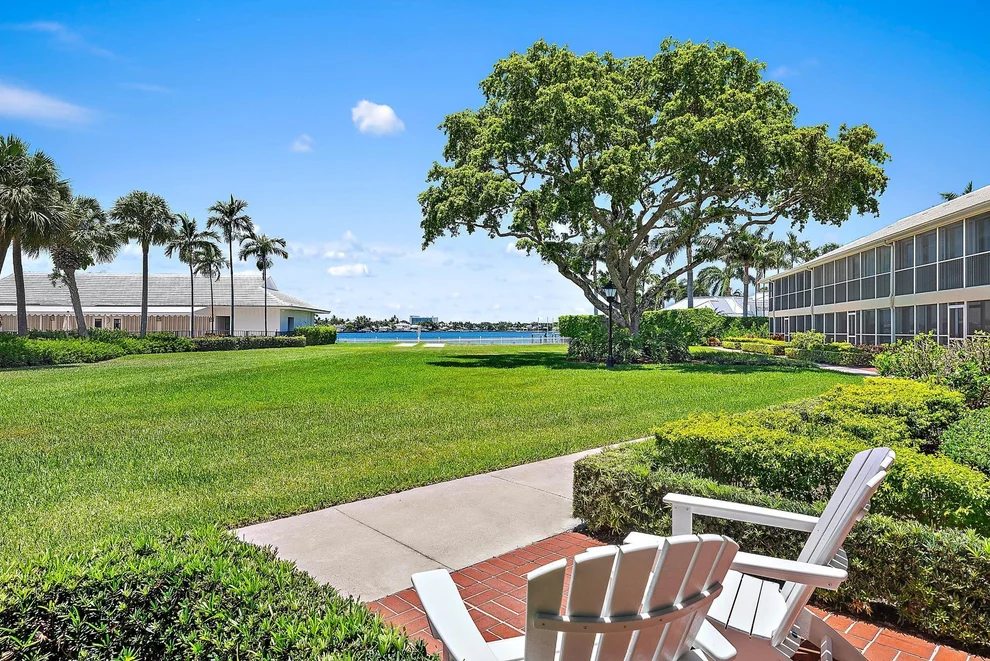 Unit for sale at 2 Church Lane, North Palm Beach, FL 33408