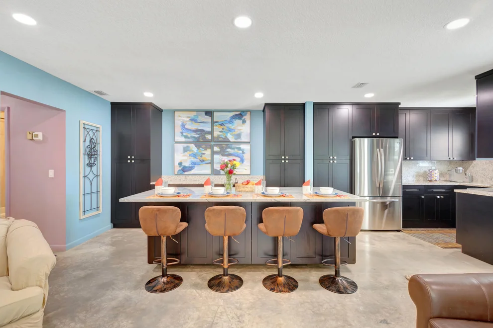 Unit for sale at 1053 N Oakridge Circle, Lake Worth, FL 33462