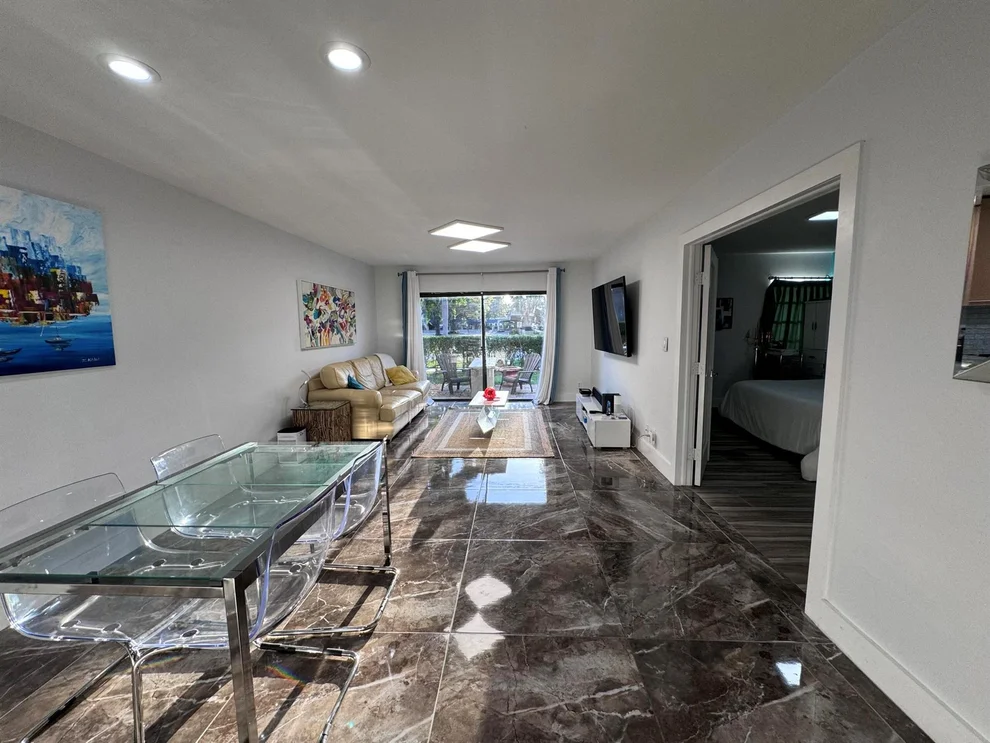 Unit for sale at 860 SE 6th Avenue, Deerfield Beach, FL 33441