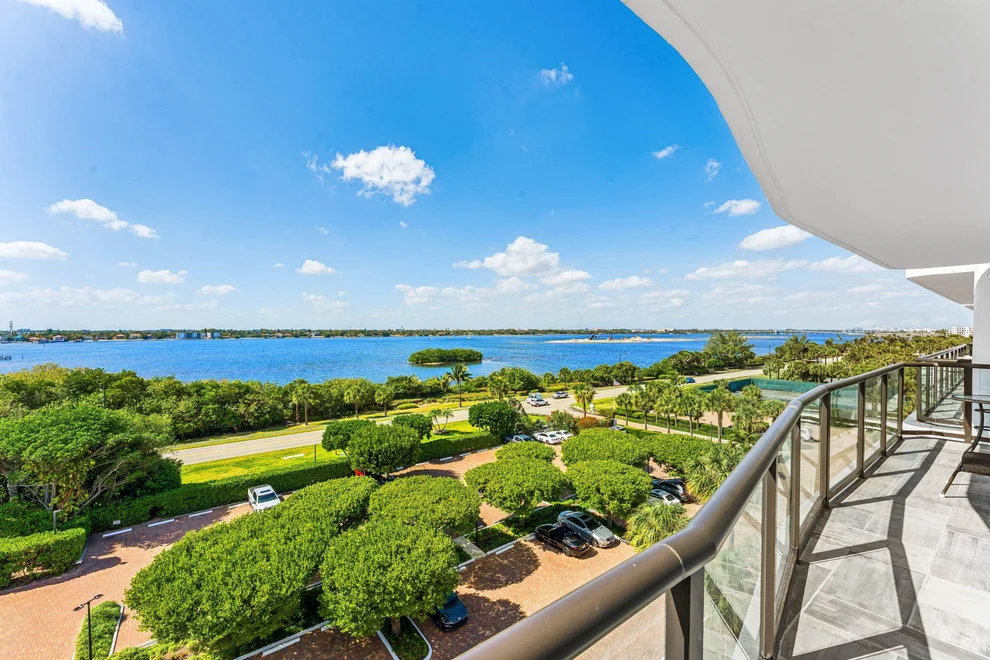 Unit for sale at 3440 S Ocean Boulevard NE, Palm Beach, FL 33480