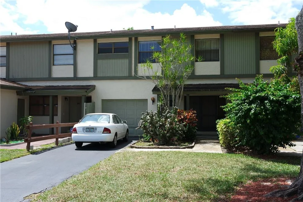 Unit for sale at 7934 NW 41st Court, Sunrise, FL 33351