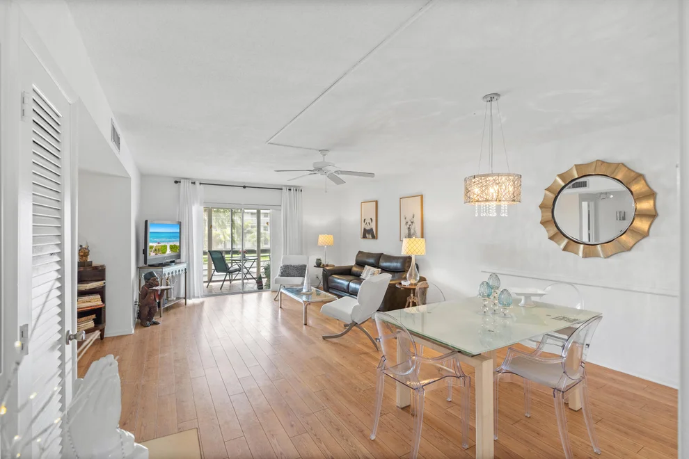 Unit for sale at 25 SE 13th Street, Boca Raton, FL 33432