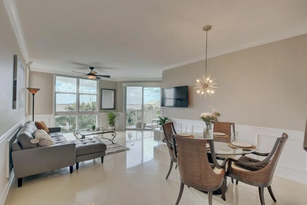 Unit for sale at 804 E Windward Way, Lantana, FL 33462