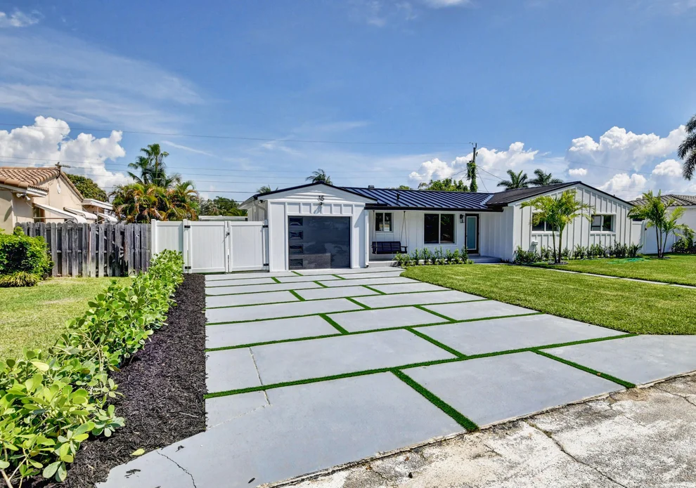 Unit for sale at 15 NE 16th Street, Delray Beach, FL 33444