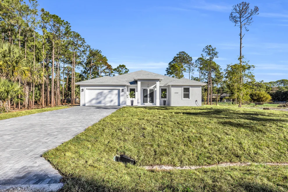 Unit for sale at 15353 82nd Lane N, Loxahatchee, FL 33470