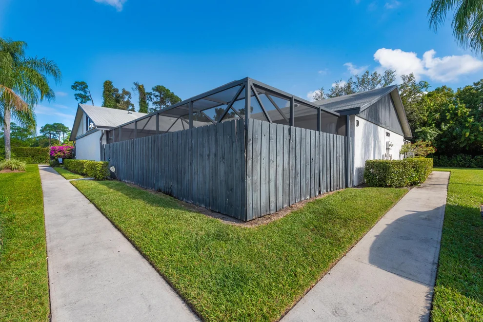 Unit for sale at 1020 Summit Trail Circle, West Palm Beach, FL 33415
