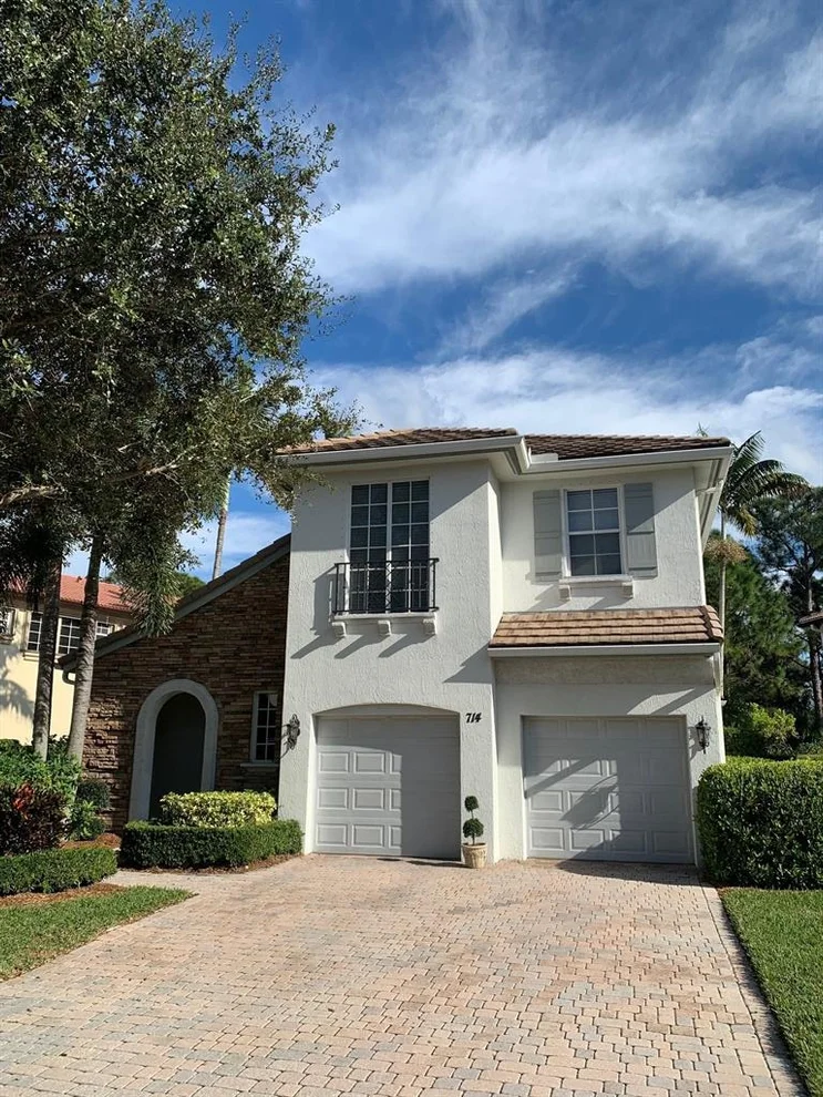 Unit for sale at 714 Bocce Court, Palm Beach Gardens, FL 33410