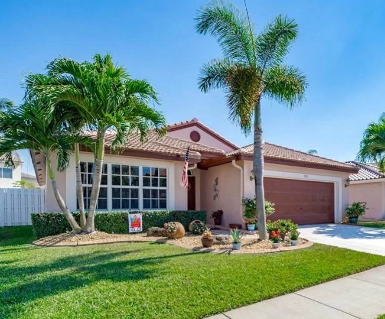 Unit for sale at 355 SW 181st Way, Pembroke Pines, FL 33029