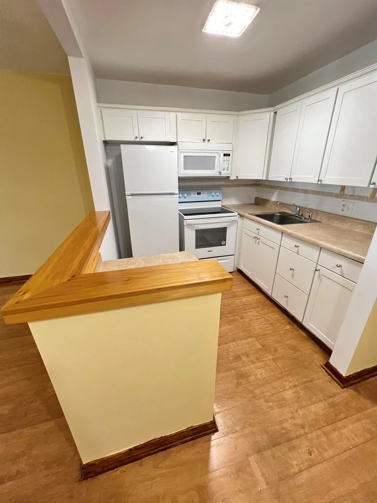 Unit for sale at 135 Camden F, West Palm Beach, FL 33417