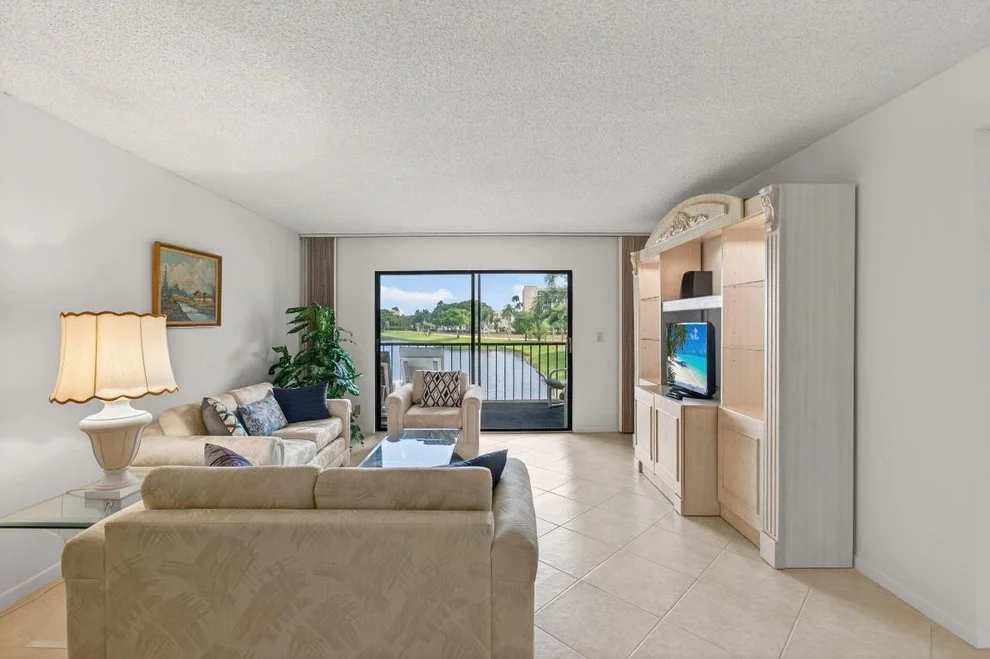 Unit for sale at 14500 Stirling Way, Delray Beach, FL 33446
