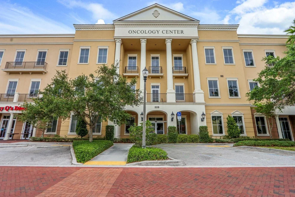 Unit for sale at 225 Chimney Corner Lane, Jupiter, FL 