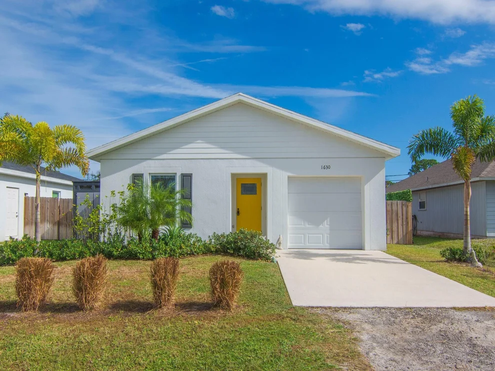Unit for sale at 1630 19th Avenue SW, Vero Beach, FL 32962