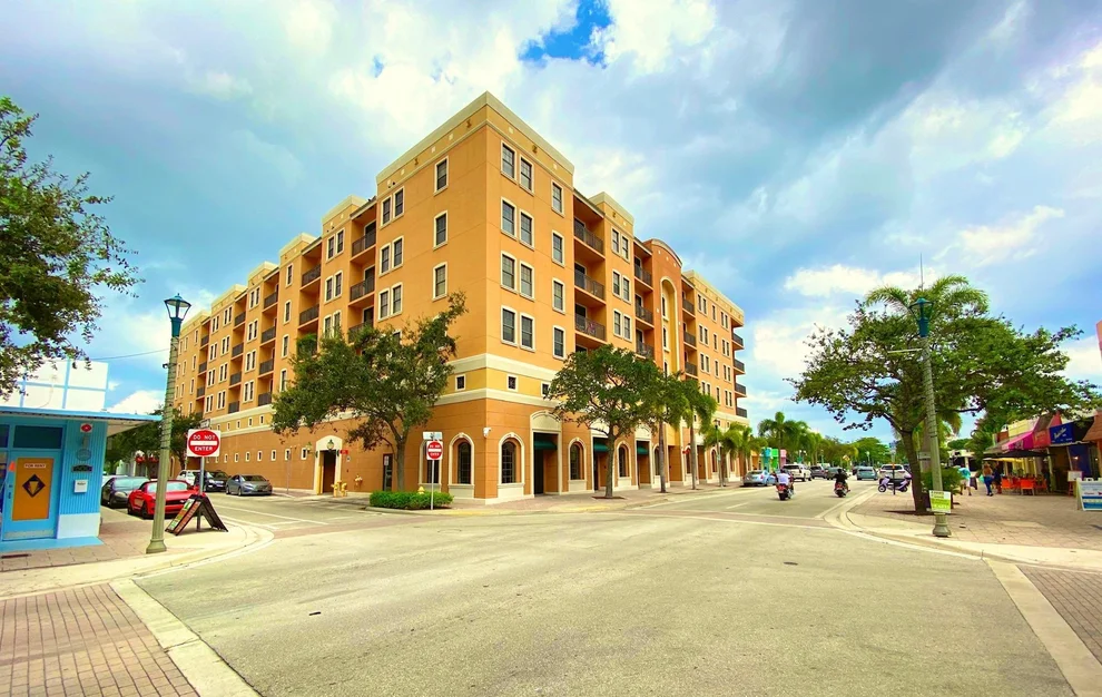 Unit for sale at 511 Lucerne Avenue, Lake Worth Beach, FL 33460